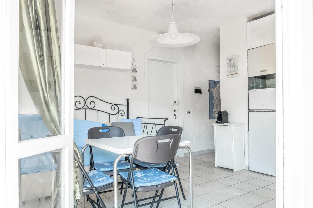 Golfo Aranci-Appartamento Dalia 1 A 30M Dal Mare Extérieur photo